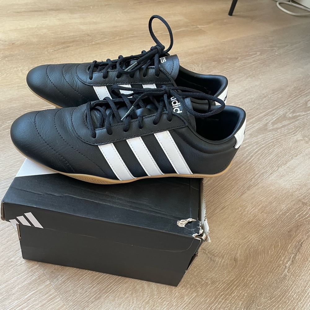Adidas Grand Court Lo Sneakers